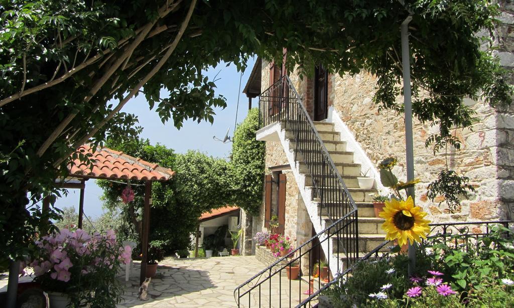 Tsorni Hill Cottage Лефокастро Экстерьер фото