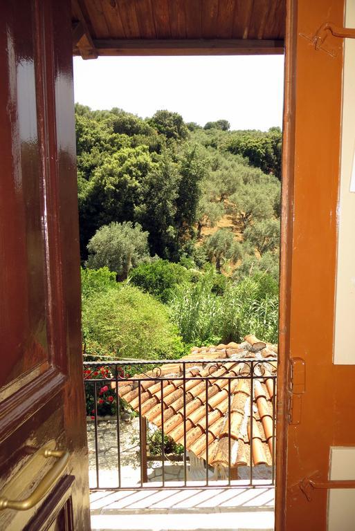 Tsorni Hill Cottage Лефокастро Экстерьер фото