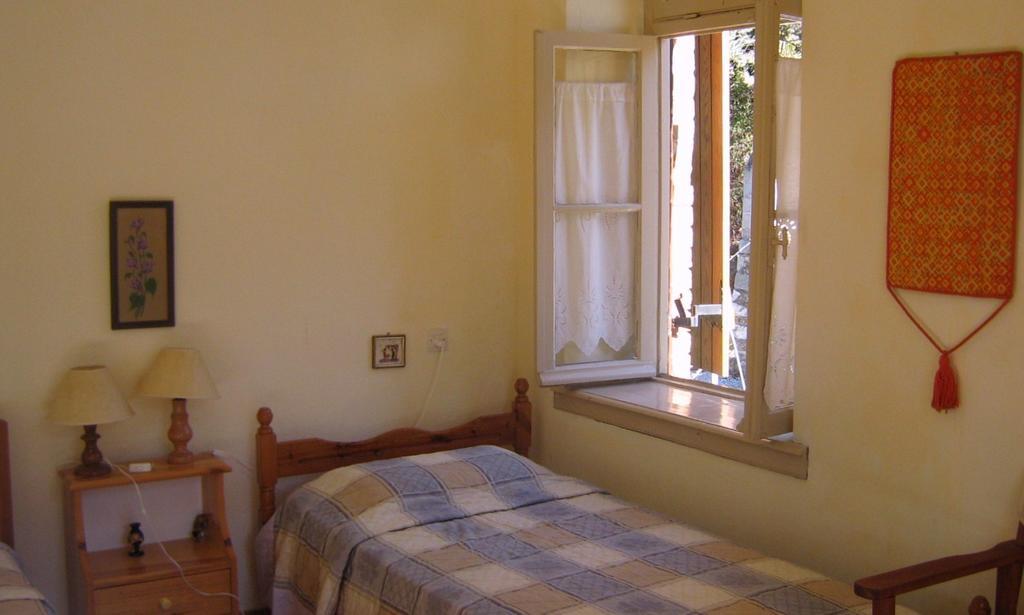 Tsorni Hill Cottage Лефокастро Экстерьер фото