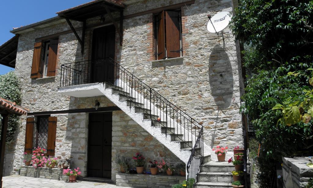 Tsorni Hill Cottage Лефокастро Экстерьер фото